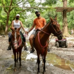 Paseo a caballo en Ponderosa Costa Rica