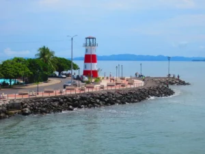 El Faro de Puntarenas: Guardián de la Historia
